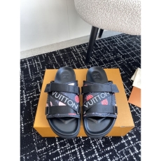 Louis Vuitton Slippers